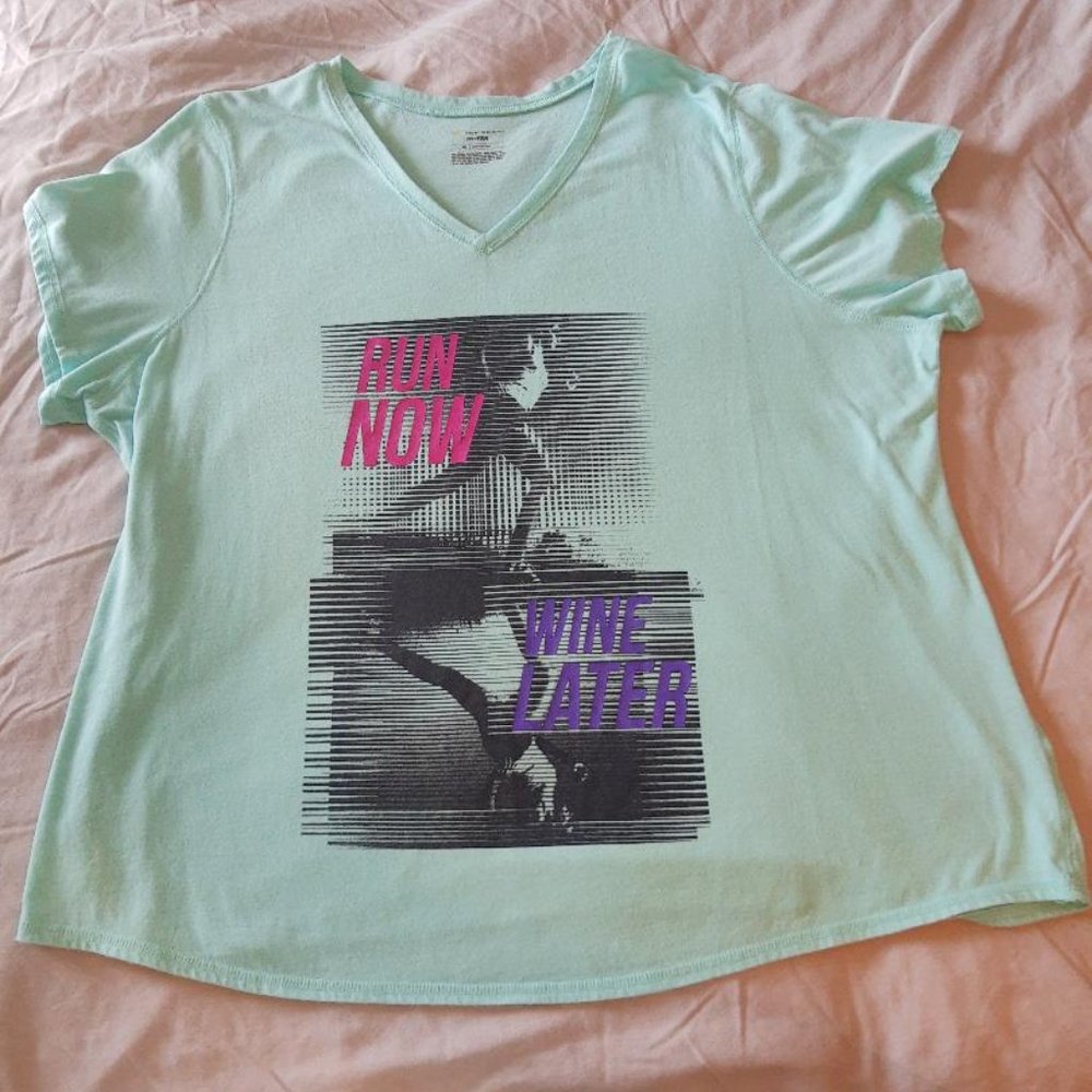 Women's Tekgear Drytek Short Sleeve Shirt, size 2X